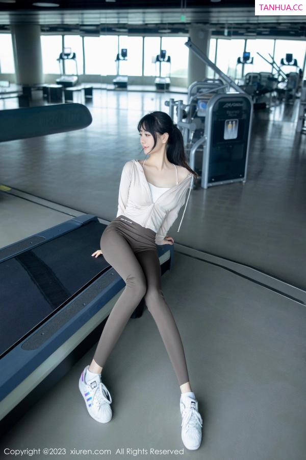   [XiuRen]高清写真图 2023.05.05 No.6683 幼幼 健身美腿第17张图片